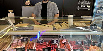 Špekáčkový král z Liberce. Příběh kluka, který vsadil na poctivé řemeslo a chuť, k níž se lidé vracejí